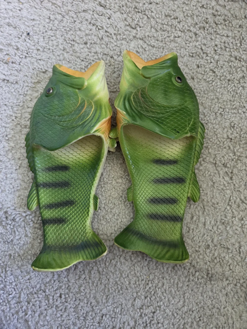 Green Fish-Shaped Men's Slip-On Sandals
